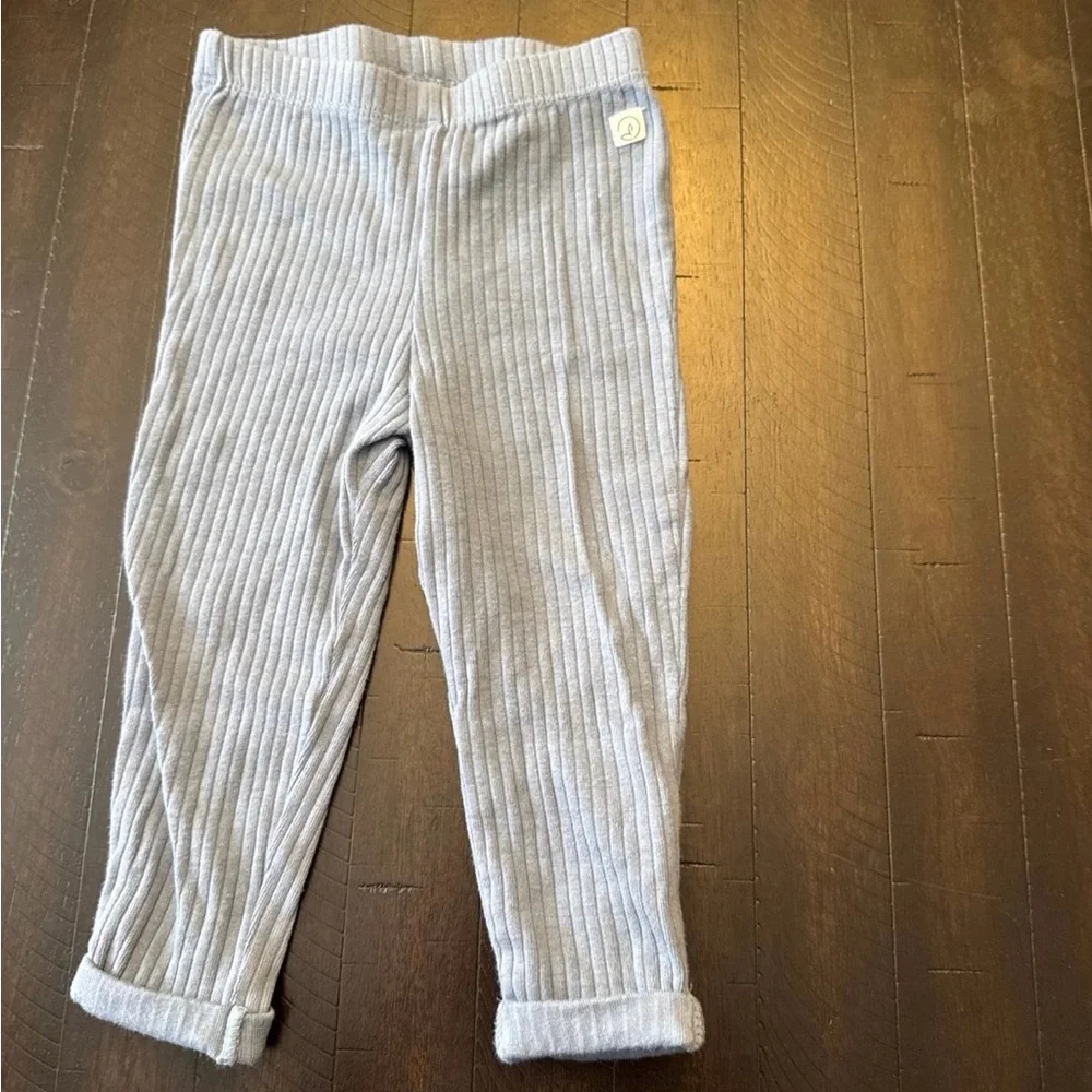 Little Planet Organic by Carter’s Size 12 months Bundle - Picture 5 of 6